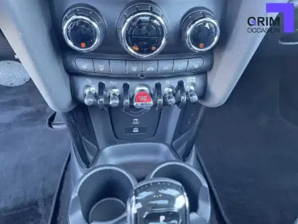 Photo 7 Mini Mini Hatch 5 Portes Cooper 136 ch DKG7