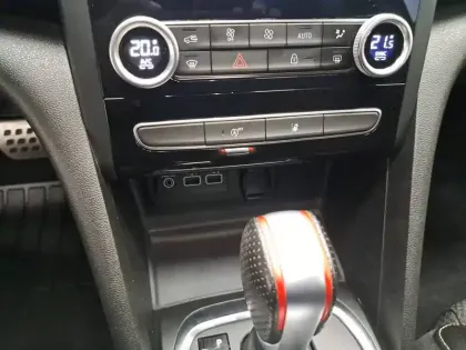 Photo 35 Renault Megane Mégane IV Berline Blue dCi 115 EDC - 20