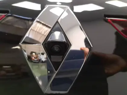 Photo 12 Renault Megane Mégane IV Berline Blue dCi 115 EDC - 20