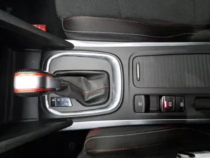 Photo 33 Renault Megane Mégane IV Berline Blue dCi 115 EDC - 20