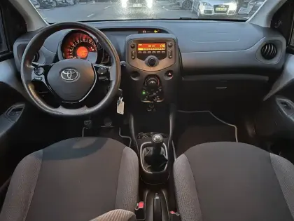 Photo 14 Toyota Aygo  1.0 VVT-i