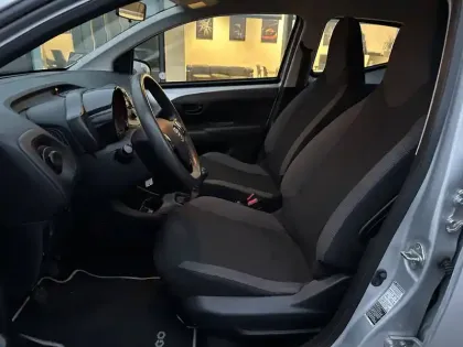 Photo 5 Toyota Aygo  1.0 VVT-i