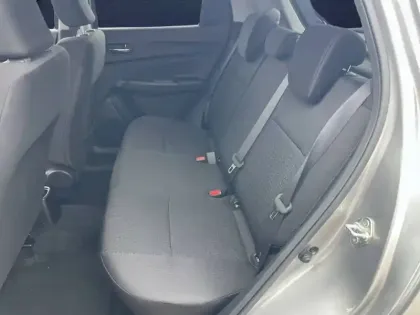 Photo 14 Suzuki Swift  1.2 Dualjet Hybrid