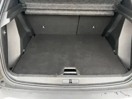 Photo 5 Peugeot 2008  PureTech 130 S&S EAT8