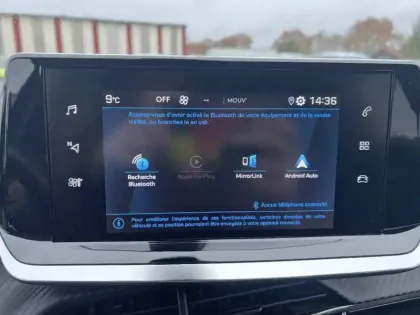 Photo 13 Peugeot 2008  PureTech 130 S&S EAT8