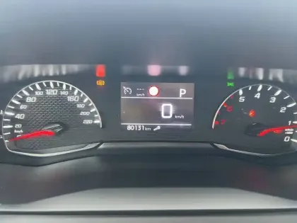 Photo 11 Peugeot 2008  PureTech 130 S&S EAT8