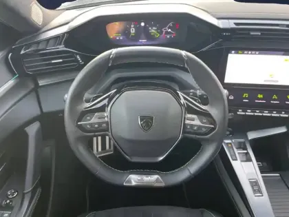 Photo 15 Peugeot 408  PureTech 130 ch S&S EAT8