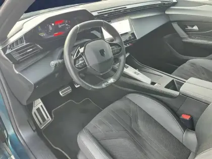 Photo 16 Peugeot 408  PureTech 130 ch S&S EAT8