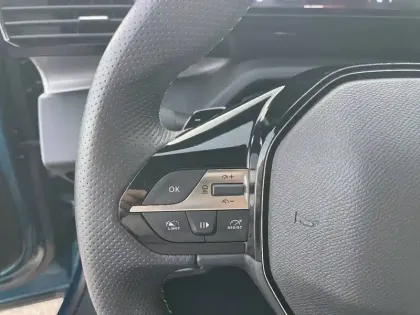 Photo 53 Peugeot 408  PureTech 130 ch S&S EAT8