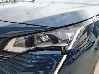 Photo 11 Peugeot 3008  Hybrid 225 e-EAT8