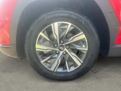 Photo 8 Hyundai Tucson  1.6 T-GDI 230 Hybrid BVA6