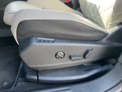 Photo 19 DS Ds 7 DS7 Crossback BlueHDi 130 EAT8