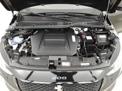 Photo 27 Peugeot 208  Electrique 50 kWh 136ch