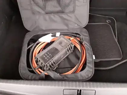 Photo 26 Peugeot 208  Electrique 50 kWh 136ch