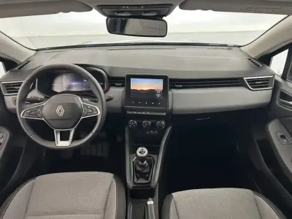 Photo 24 Renault Clio  Blue dCi 100 ch GSR2