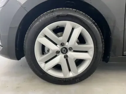 Photo 18 Renault Clio  Blue dCi 100 ch GSR2