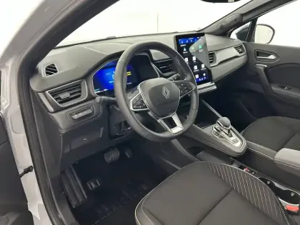 Photo 37 Renault Symbioz  E-Tech full hybrid 145