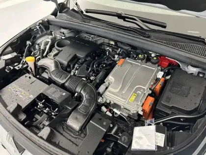 Photo 53 Renault Symbioz  E-Tech full hybrid 145