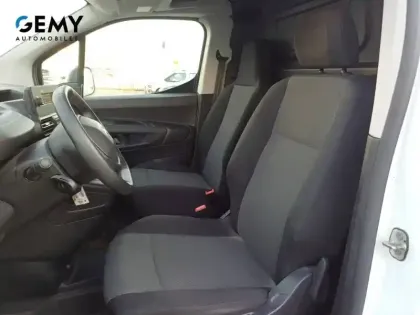 Photo 23 Peugeot Partner  FOURGON LONG 950 KG PURETECH 110 S&S BVM6