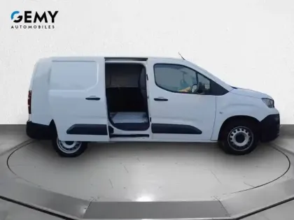Photo 35 Peugeot Partner  FOURGON LONG 950 KG PURETECH 110 S&S BVM6
