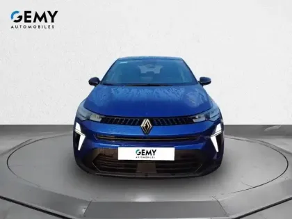 Photo 31 Renault Captur  E-Tech full hybrid 145 ch