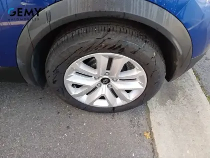 Photo 10 Renault Captur  E-Tech full hybrid 145 ch