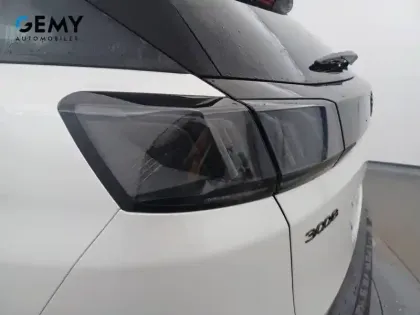 Photo 16 Peugeot 3008  Hybrid4 300 e-EAT8