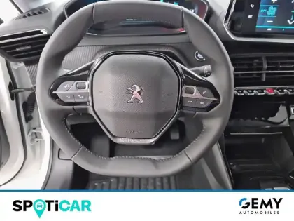 Photo 13 Peugeot 208  Electrique 50 kWh 136ch