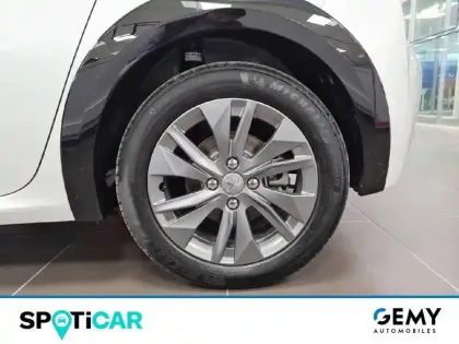 Photo 10 Peugeot 208  Electrique 50 kWh 136ch