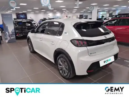 Photo 6 Peugeot 208  Electrique 50 kWh 136ch