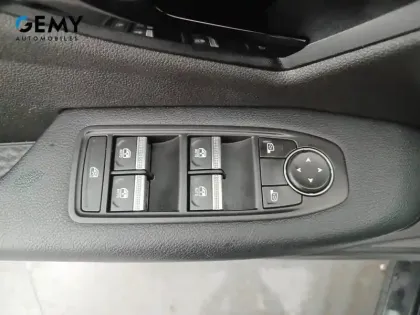 Photo 11 Renault Megane  E-Tech EV40 130ch standard charge