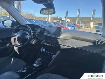 Photo 33 Peugeot 2008  BlueHDi 130 S&S EAT8