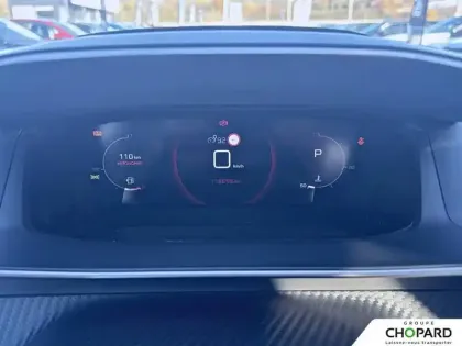 Photo 16 Peugeot 2008  BlueHDi 130 S&S EAT8