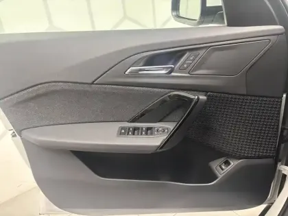 Photo 67 BMW X1  sDrive 18i 136ch DKG7