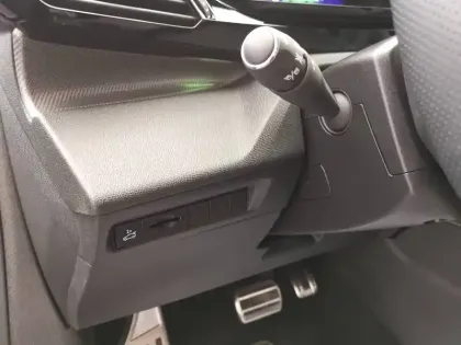 Photo 39 Peugeot 408  PureTech 130 ch S&S EAT8