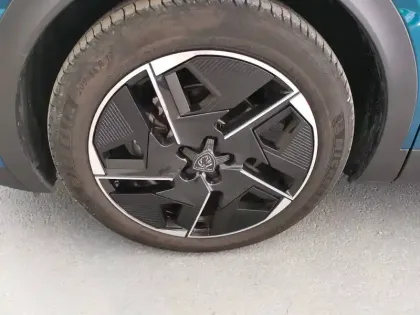 Photo 25 Peugeot 408  PureTech 130 ch S&S EAT8