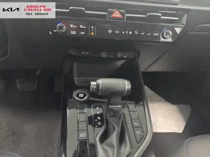 Photo 15 Kia Niro  1.6 GDi 141 ch HEV DCT6