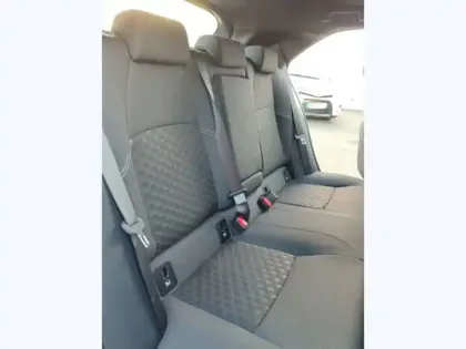 Photo 12 Toyota Corolla Hybride 1.8L 140h Dynamic Business 1