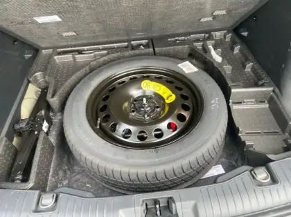 Photo 21 Ford Kuga 2.5 Duratec 180ch Hybrid FlexiFuel Titanium Business Powershift