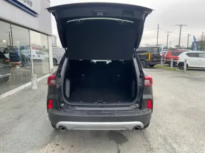 Photo 10 Ford Kuga 2.5 Duratec 180ch Hybrid FlexiFuel Titanium Business Powershift