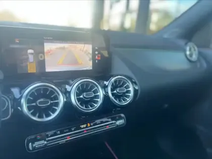 Photo 8 Mercedes EQA 250 AMG Line