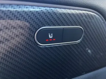 Photo 12 Mercedes GLA 250 e Hybrid EQ AMG Line