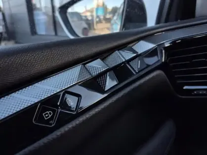 Photo 34 DS DS 4 II PURETECH 130 CROSS RIVOLI AUTO