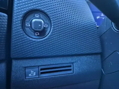 Photo 33 DS DS 4 II PURETECH 130 CROSS RIVOLI AUTO