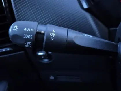 Photo 31 DS DS 4 II PURETECH 130 CROSS RIVOLI AUTO