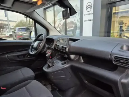 Photo 25 Citroën Berlingo III Taille M 1000kg BlueHDi 100 S&S BVM Club