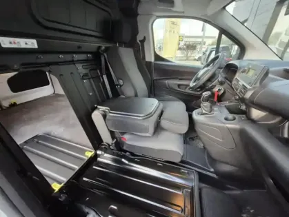 Photo 12 Citroën Berlingo III Taille M 1000kg BlueHDi 100 S&S BVM Club