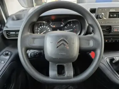 Photo 20 Citroën Berlingo III Taille M 1000kg BlueHDi 100 S&S BVM Club