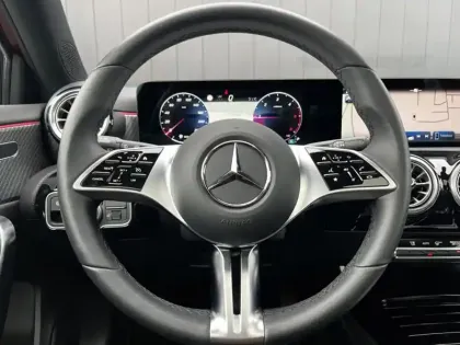 Photo 19 Mercedes Classe A 200 d Progressive Line Berline Pro