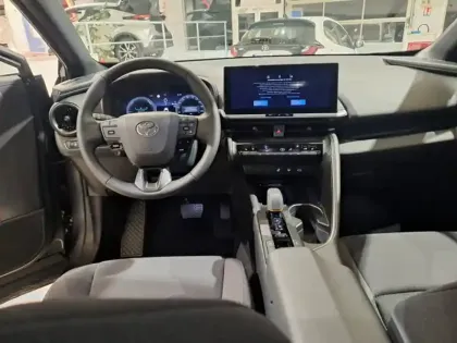 Photo 8 Toyota C-HR 2.0 PHEV 225 Design NG HYBRIDE RECHARGE